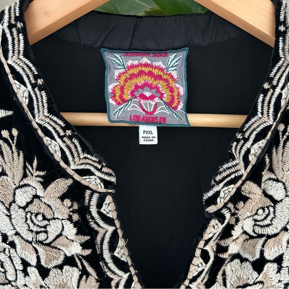 Johnny Was Velvet Dress - Picture 5 of 6